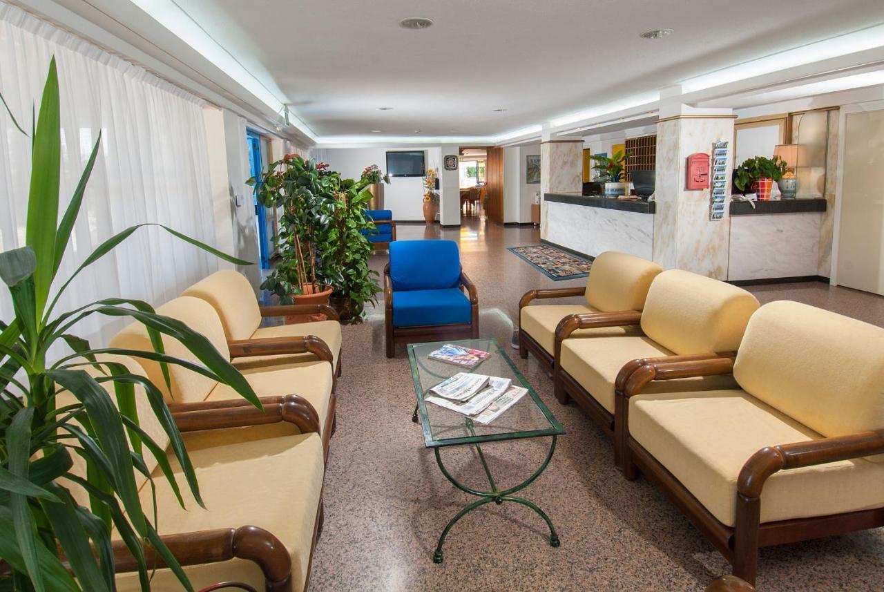 Hotel Olimpic Martinsicuro Esterno foto